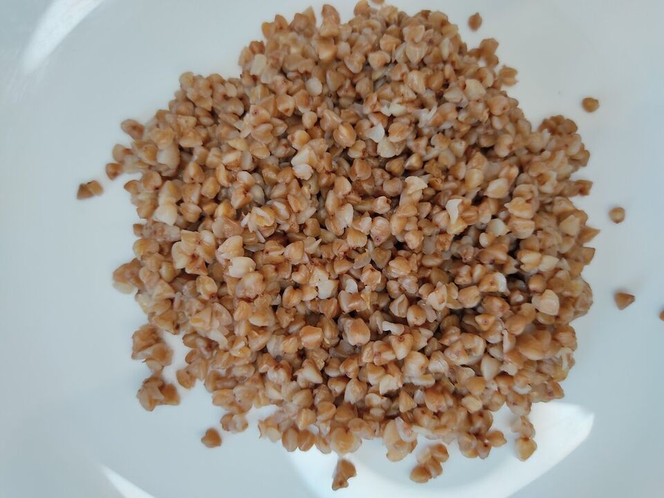 A mingau de trigo sarraceno para nutrición é a máis